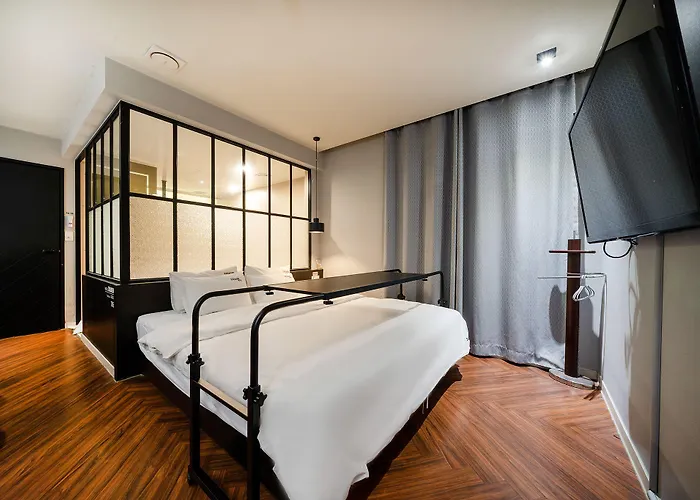 Hotel 2 Heaven Songdo